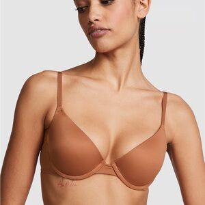 Victoria's Secret Nude Push Up Seamless T-Shirt Bra